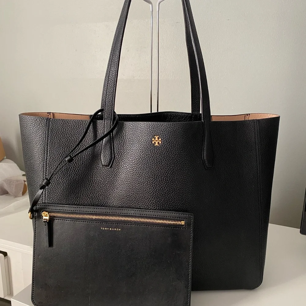 Tory Burch tote bag and wristlet